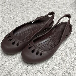 Women’s sz 8 Crocs Brown Malindi Ballet Slip-ons Slingback Flat Shoes Chocolate
